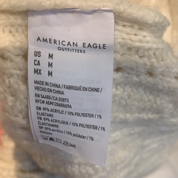 American Eagle Cable Knit Cropped Cardigan - Picture 4 of 4
